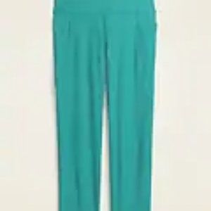 Old Navy Powersoft Elevate Crop Leggings - Size L